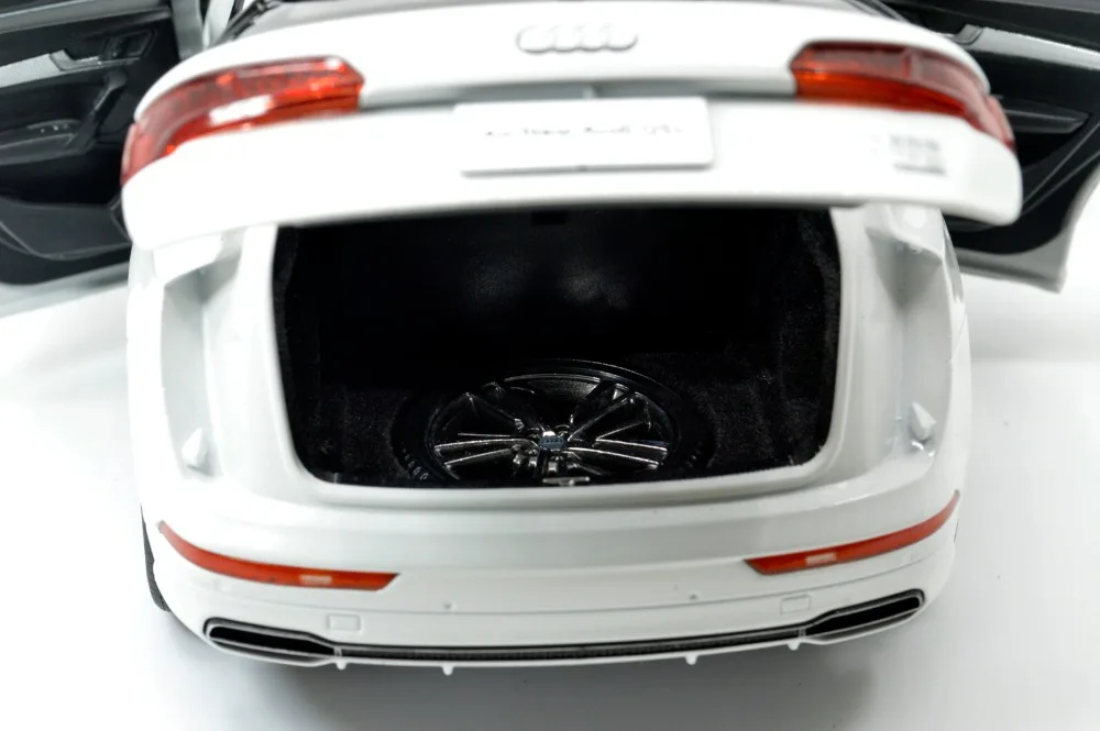 Audi Q5L 2018 White 18