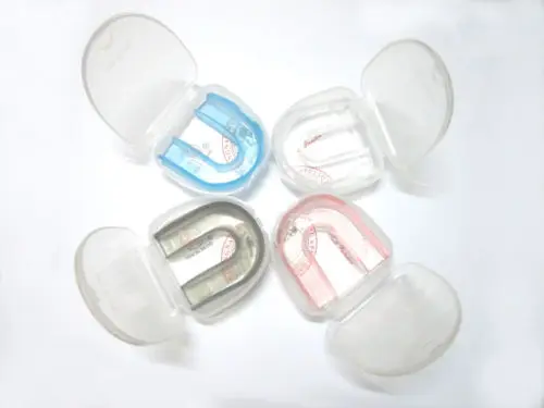 

Free Shipping 2PCS/Lot Silicone Night Teeth Grinding Mouth Guards Stop Bruxism Dental Protection