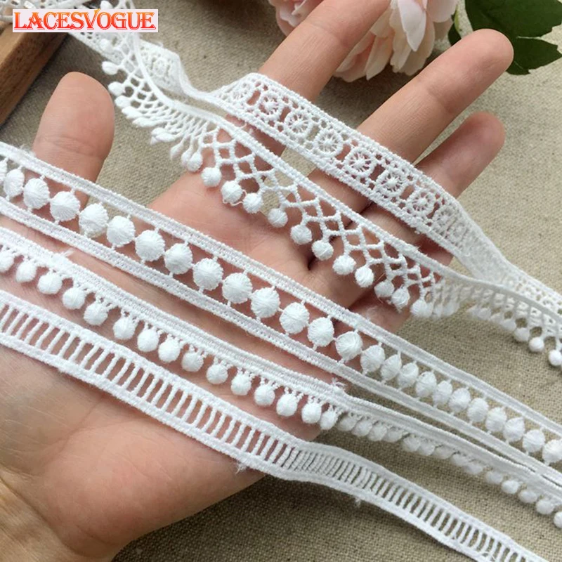 

28yards/lot Wdith1-1.5cm White Embroidered Cotton Lace trims Soluble lace ribbon Clothes edge lace material Sewing craft LAV157