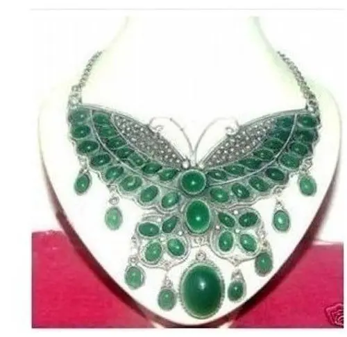

Tibet silver green jade butterfly pendant necklace 5.27