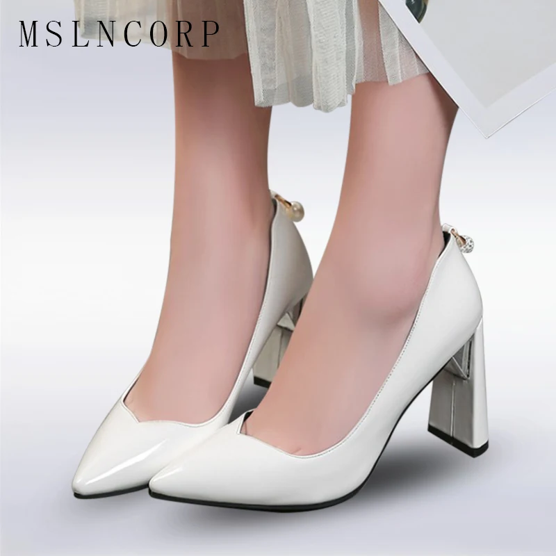 

plus Size 34-46 high heels shoes black and white women pumps sexy point toe red wedding shoes thick heel party concise pumps