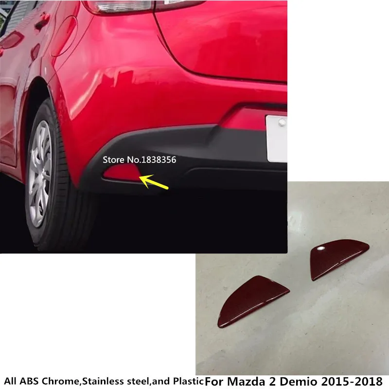 

(Only For HATCHBACK)Car Styling ABS Plastic Rear Tail Fog Light Cover Reflector Panel For Mazda 2 Demio 2015 2016 2017 2018 2pcs