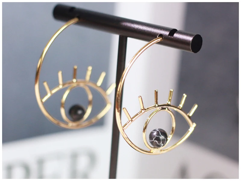 Eye Earrings (5)