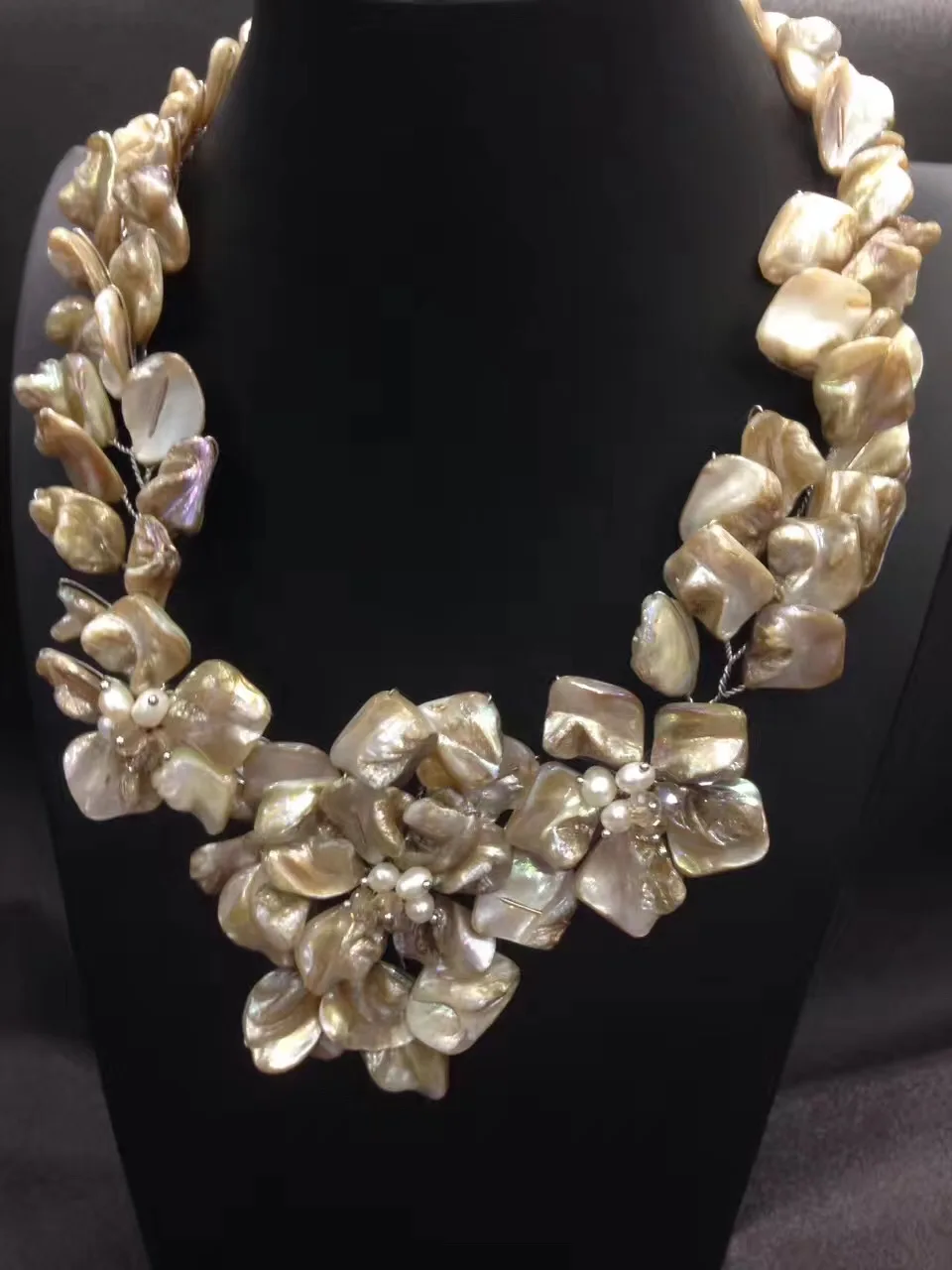 

mix-color shell baroque flower and freshwater pearl baroque necklace 18inch wholesale beads nature FPPJ