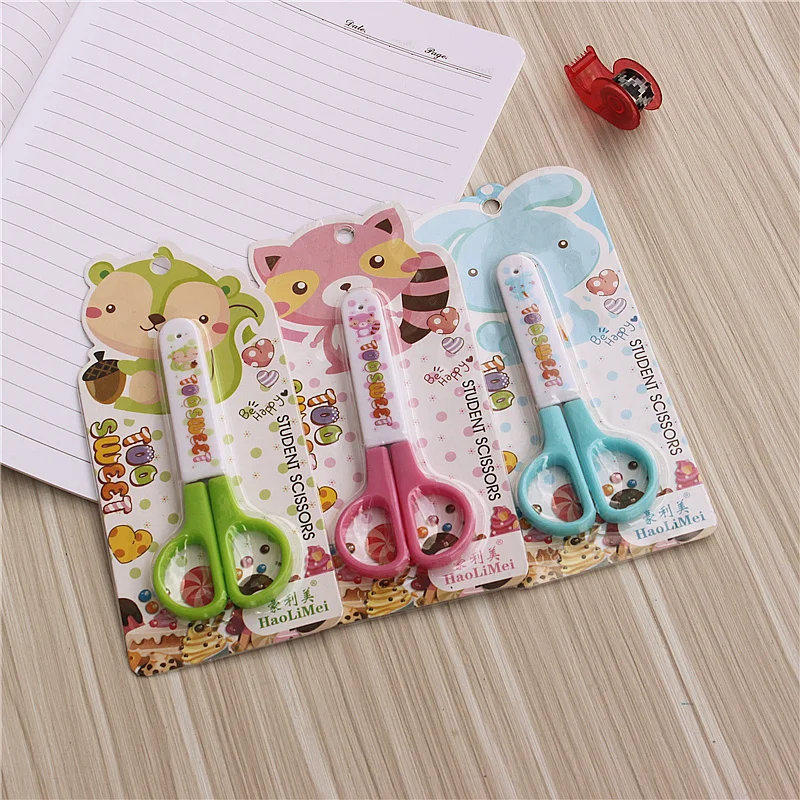 

3Colors Kawaii Scissors Portable Paper-Cutting Scissors cover Safety Scissors Student DIY Paper Cutting Knife School Supplies