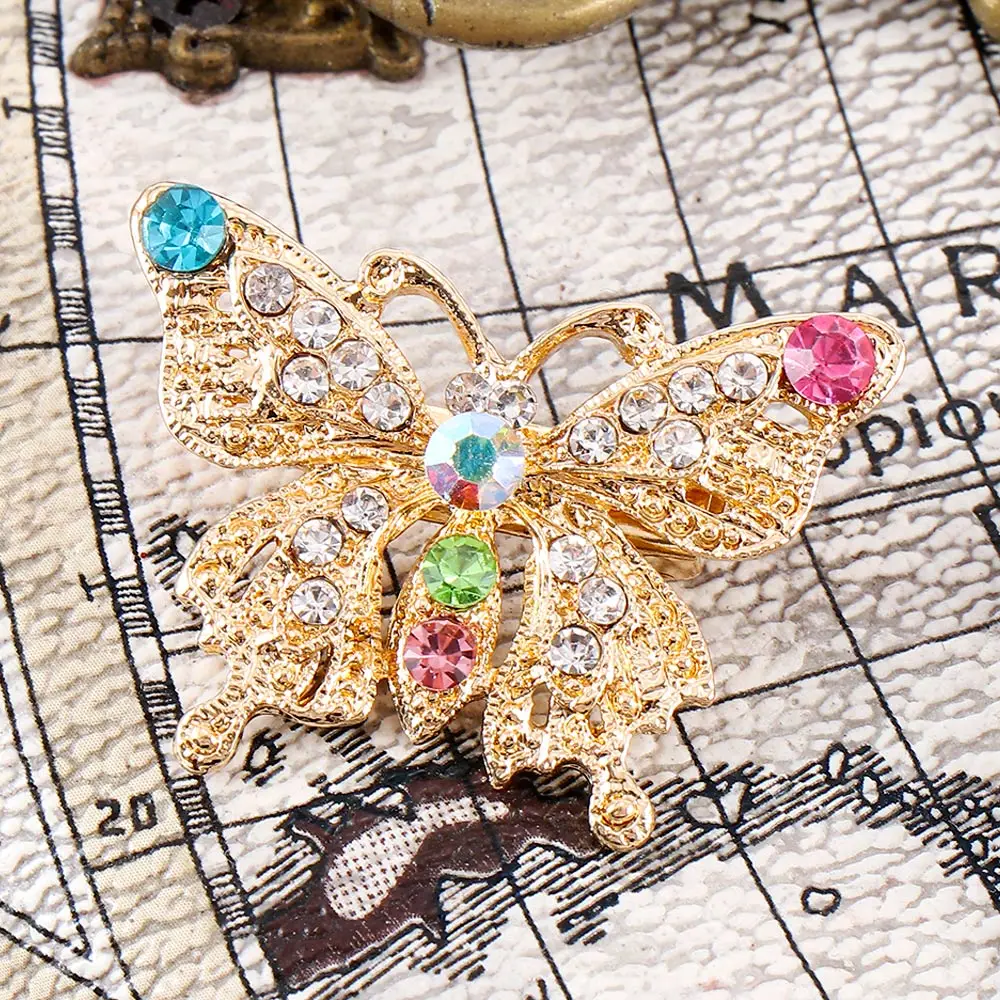 

2019 Fashion Cute Colored Butterfly Rhinestone Brooch Pin, Crystal Brooches for Women Broaches Men Broches Scarf Buckle Brouch