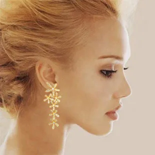 

E373 The 2017 classic jewelry fashion gold Color flower full rhinestone ultra long earrings crystal five leaves and flowers