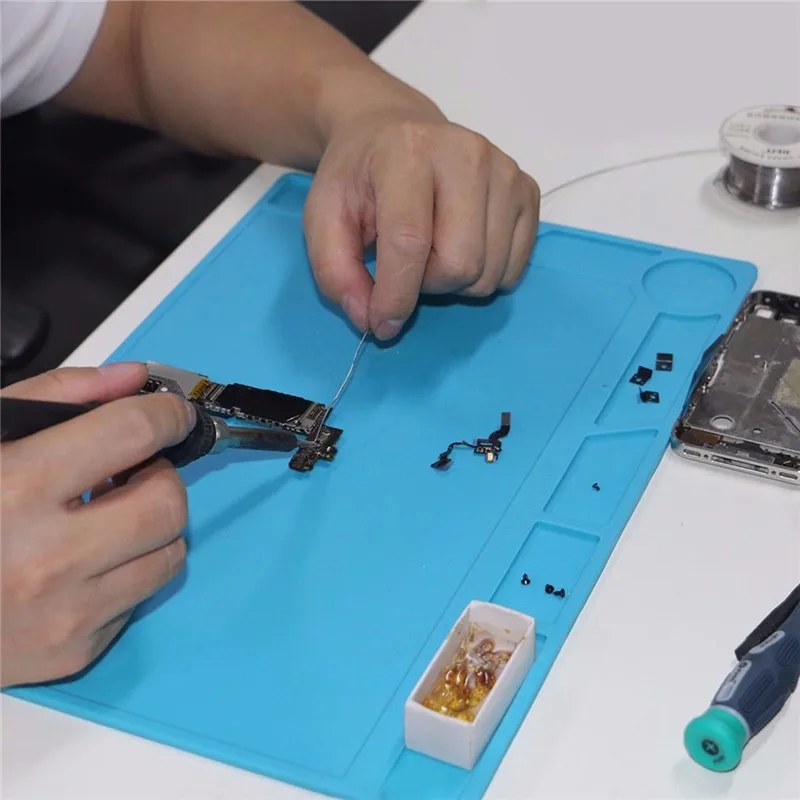 

DANIU 34x23cm Heat Resistant Silicone Insulation Pad Desk Mat BGA Soldering Repair Station With 20cm Scale Ruler