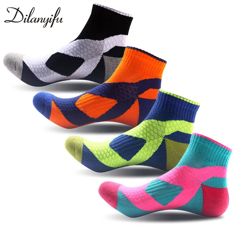 

Dilanyifu Men Socks Fashion winter Thick Breathable Cotton Casual socks high quality Brand Sporting male socks 8pcs=4pairs/lot