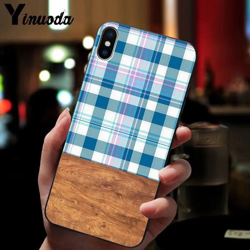Colorful Lattice Stripes