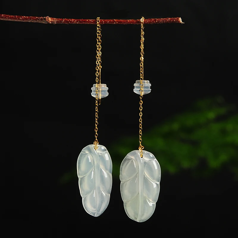 

2019 new natural Myanmar jade 18K gold wear-resistant ice type light green leaf jade earrings female models with certificate