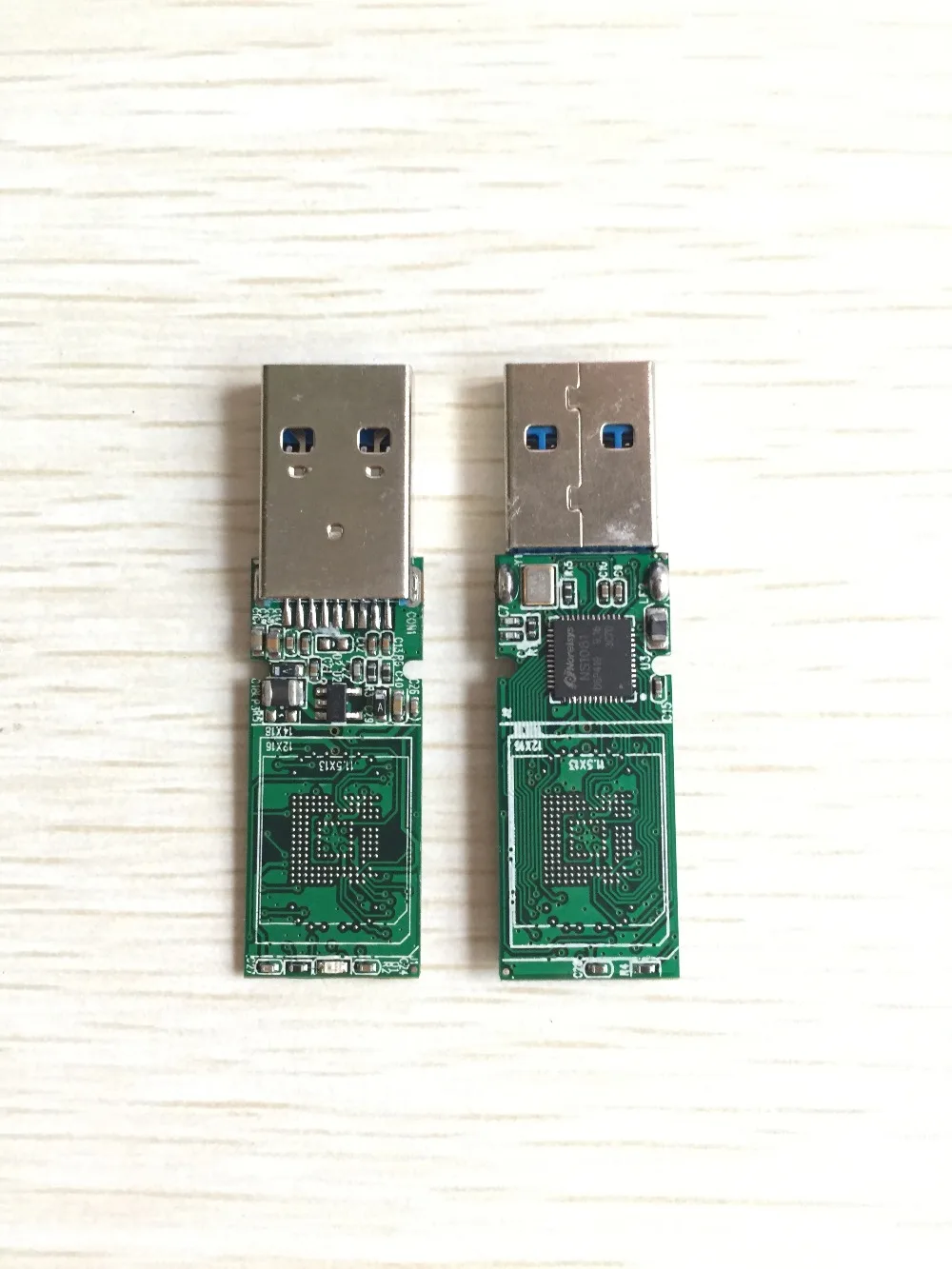 USB3.0 emmc 153 169 uディスクpcb NS1081メインコントローラのフラッシュメモリなしリサイクルemmc emcp