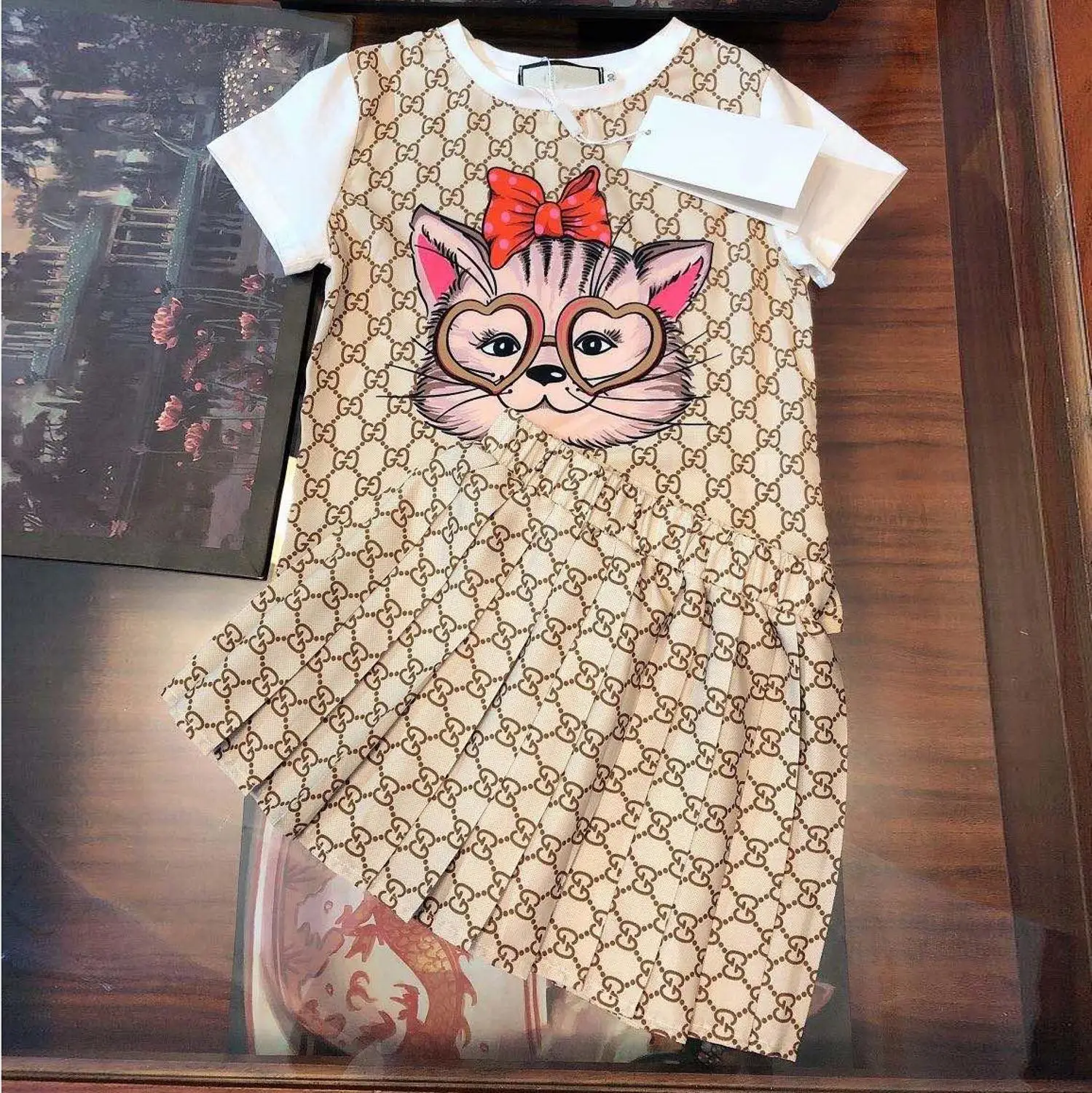 

Fashion girl dress suit casual style children Sets short clothing suit dresses cartoon pattern