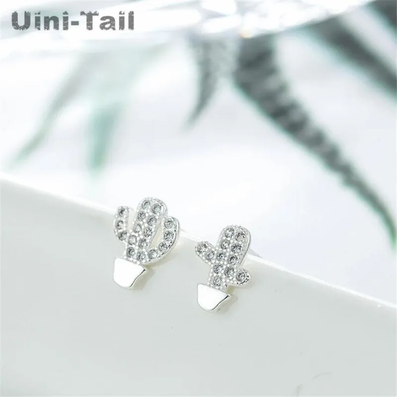 Uini-Tail горячие новые 925 стерлингового серебра моды Асимметричный кактус микро-Набор Серьги Корейский простой темперамент тенденция сладкий ED145
