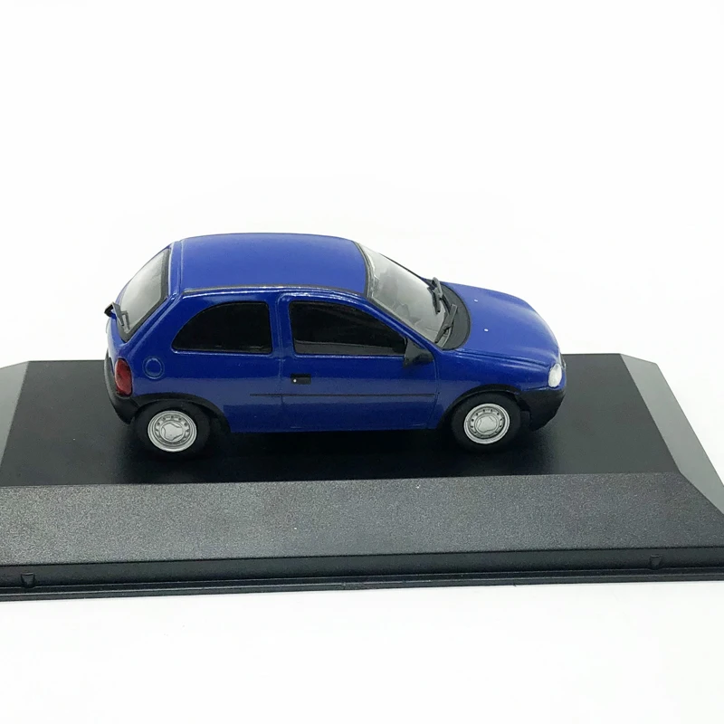 I XO 1:43 CHEVROLET CORSA 1,0 1994 сплав модель автомобиля литая под давлением металлические игрушки подарок на день рождения для детей мальчиков