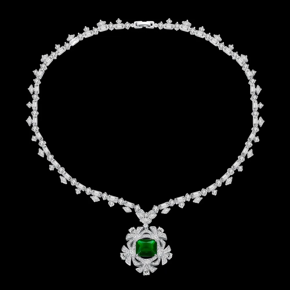 

Luxury snowflake Wedding Long Pendant Necklace for Bride Women Party CZ Red and Green Collar Jewelry Bijoux Christmas Gif't