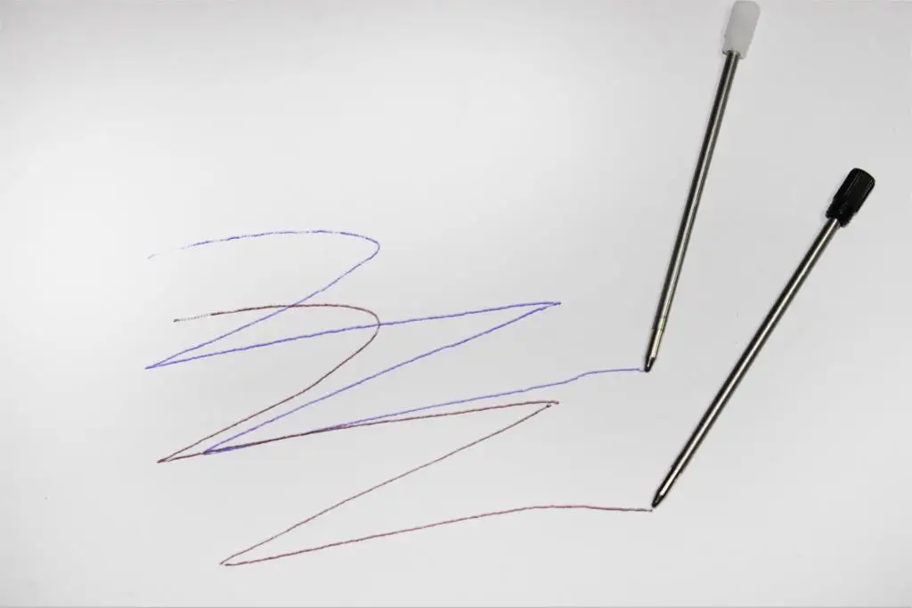 Хрустальная ручка для заправки вращающаяся Шариковая ручка для заправки с синими и черными чернилами для закручивания металлических шариковых ручек 20 шт./лот