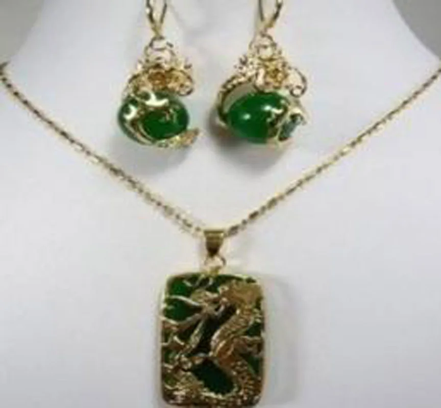 

New Women's Charming Green Dragon Pendant necklace earring set 25E9R7
