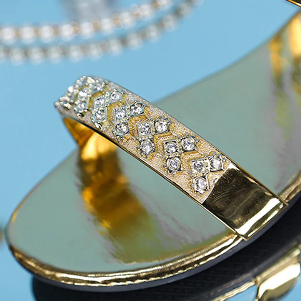 Женские сандалии на плоской подошве в римском стиле с кристаллами размера плюс