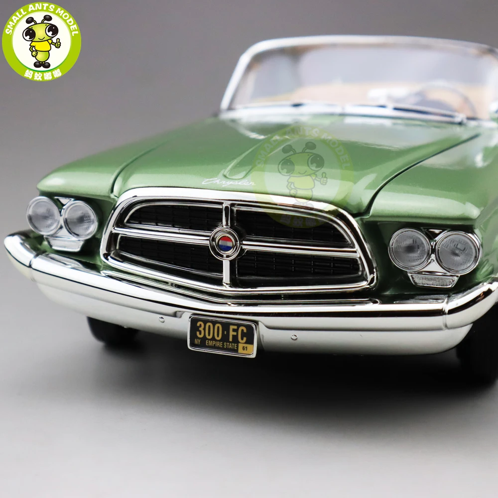 1/18 1960 Chrysler 300F Road Signature литая под давлением Модель автомобиля игрушки для мальчиков и девочек подарок