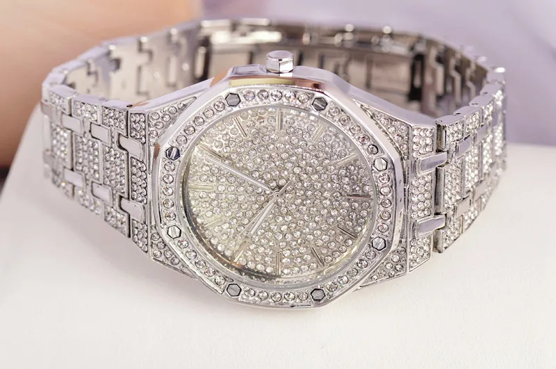 10154024577_1263037735