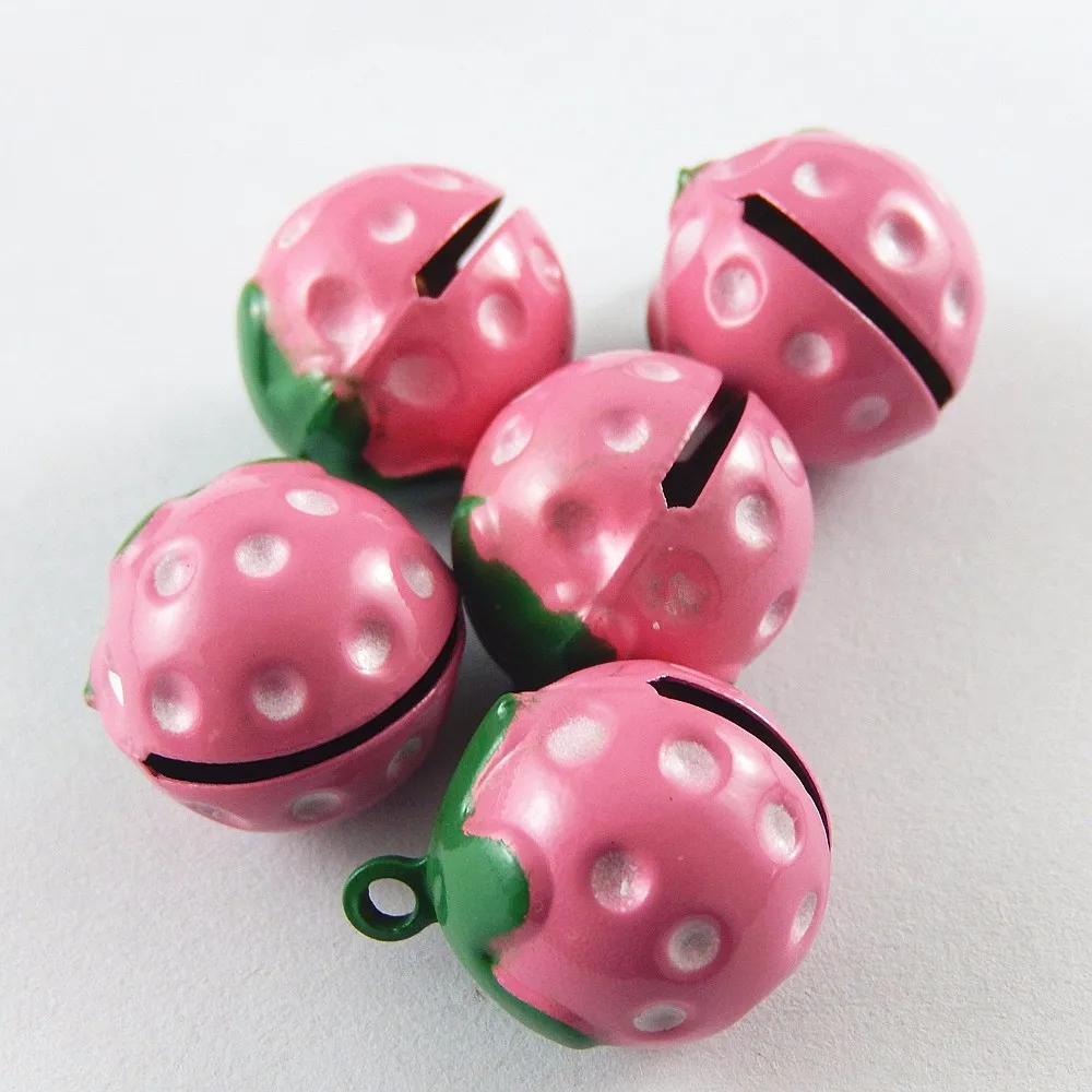 5pcs/pack Jingle Bells Strawberry Crafts Necklace Pendant Charms Christmas Cherry Phone Pet Decor Baby Gift 21*17*16mm 51925