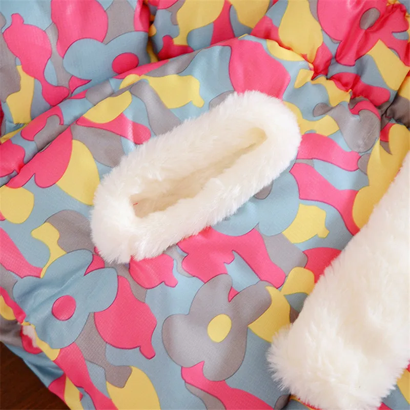 3338078958_698021509