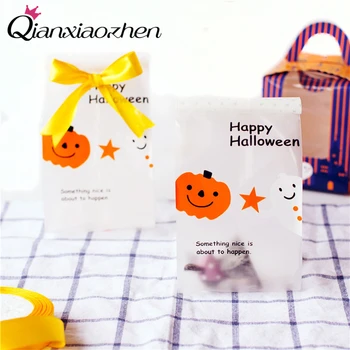 

Qianxiaozhen 50pcs Halloween Pumpkin Plastic Candy Bag Festive Party Decorations Gift Halloween Supplies Halloween Decoration