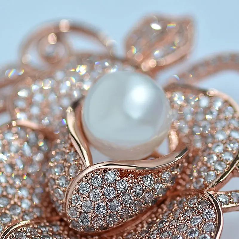 Tisvina Pear flower brooches for women Pin&Pendant Dual-use Rose gold color Red zircon Banquet Weddings Costume Jewelry Fashion Fine Jewelry