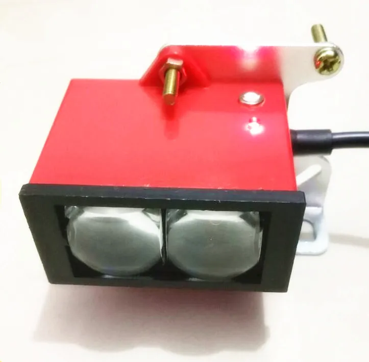 

Long distance diffuse reflection photoelectric switch G60-DC03NK infrared sensor 8 meters DC
