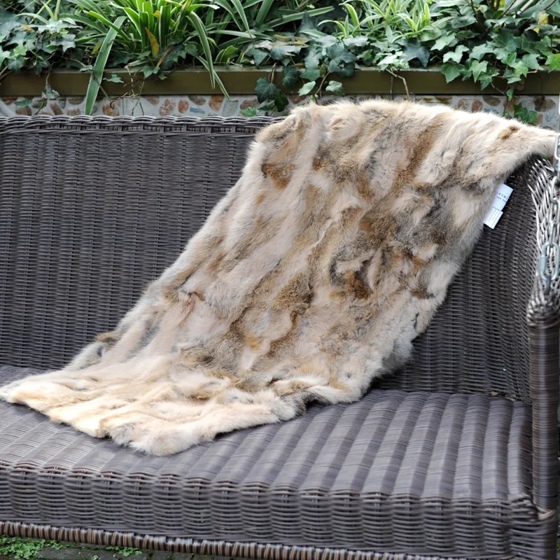 Customized Natural Colour Rabbit Real Fur Sofa Cover Carpet Blanket Bed Towel Fur Mermaid Blanket Decorative Sofa 5