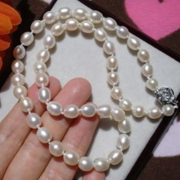 

7-8MM WHITE Cultured FRESHWATER RICE PEARL NECKLACE 17.5"