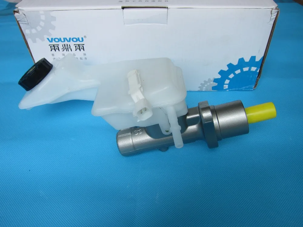 brake master cylinder for mazda 3 new mazda 3 AXELA 2013 2014 2015 2016