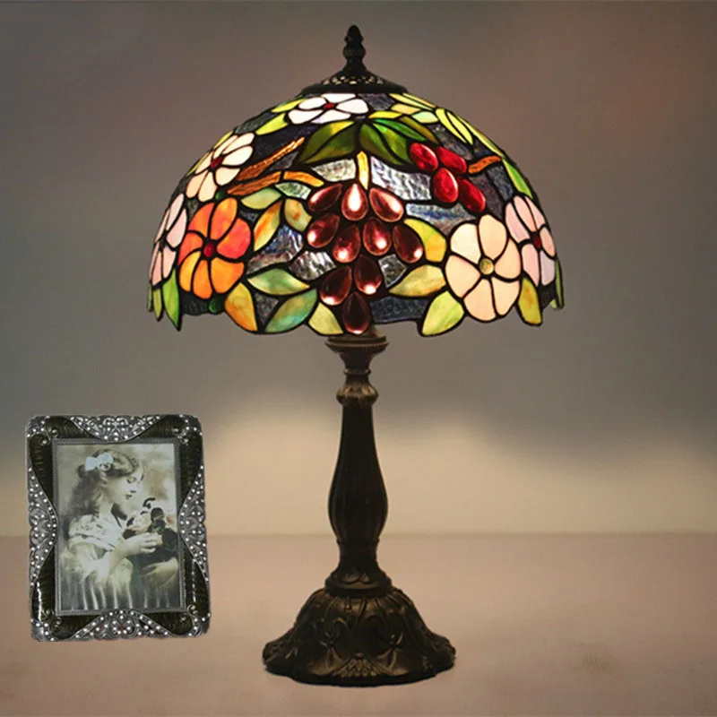 

Luxurious Bedside Table Light Zinc Alloy Multicolored Glass Decor Lights Vintage Night Lighting Desk Lamps Decoration Lamp Craft