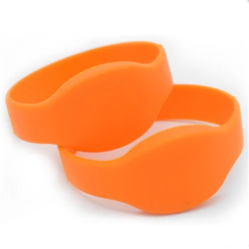 

Customized making oval Waterproof 125khz TK4100 Rfid Silicone Wristband