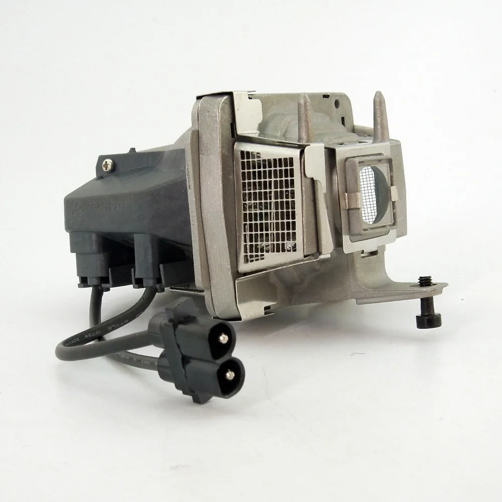 Projector Lamp SP-LAMP-019 for INFOCUS IN32 / IN34 / LP600 / IN34EP / C170 / C175 / C185 with Japan phoenix original lamp burner Projector Lamp SP-LAMP-019 for INFOCUS IN32 / IN34 / LP600 / IN34EP / C170 / C175 / C185 with Japan phoenix original lamp burner