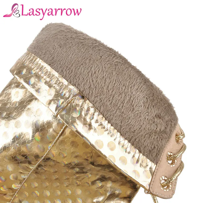 Пикантные женские сапоги Lasyarrow золотистые серебристые лакированные кожаные на