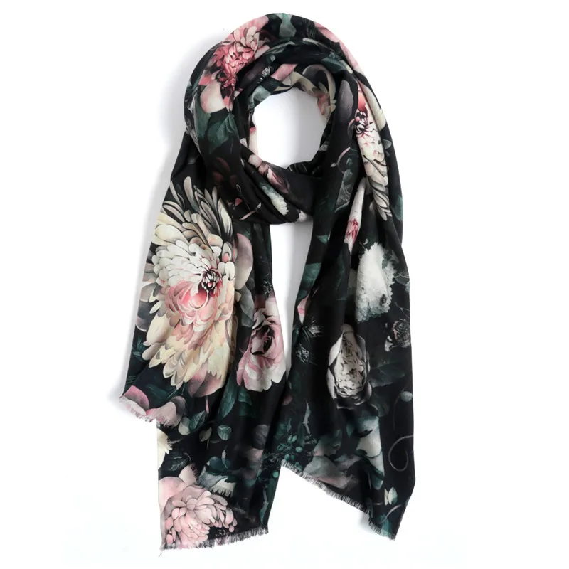 

Free Shipping Chinese Wind In Spring and Autumn Winter Wool Shawl Scarf Mother Female Flowers In Long Black Ethnic Elderly