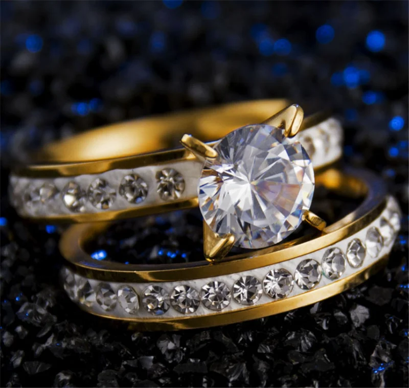 316 Titanium Steel Fashionable Couple Rings Stainless Steel Personality Clay Crystal Ring Wedding Rings Gold Color