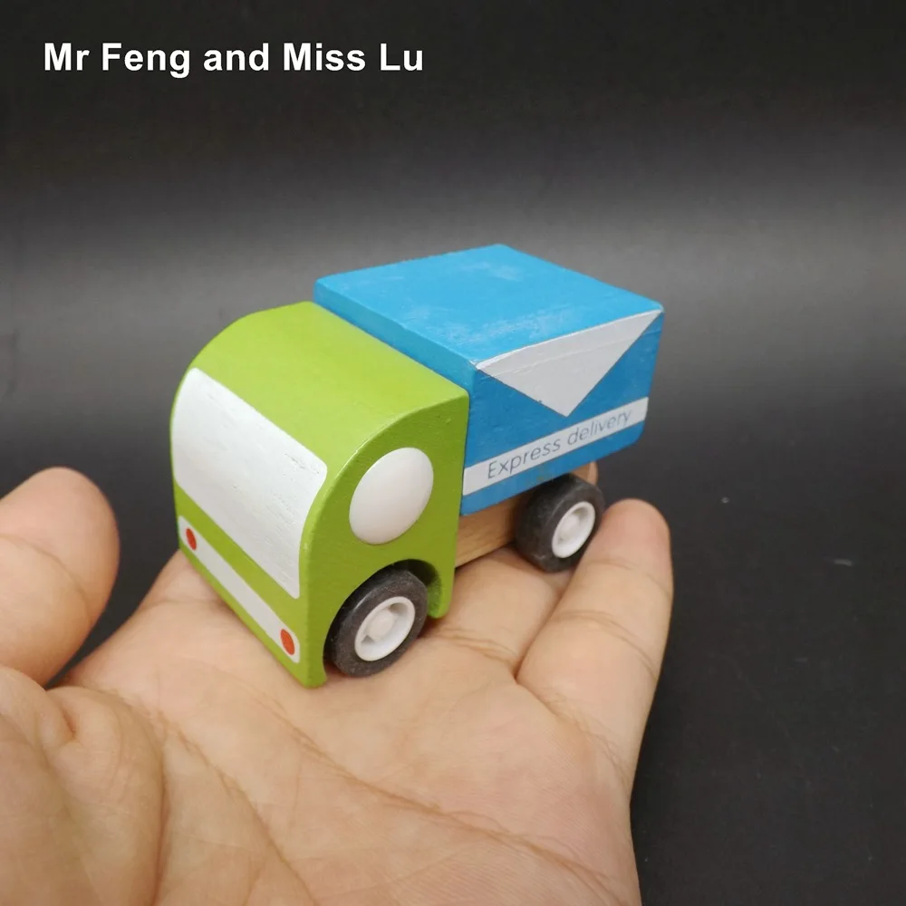Children's Wooden Toy Express Delivery Car Pull Back Inertia Transport