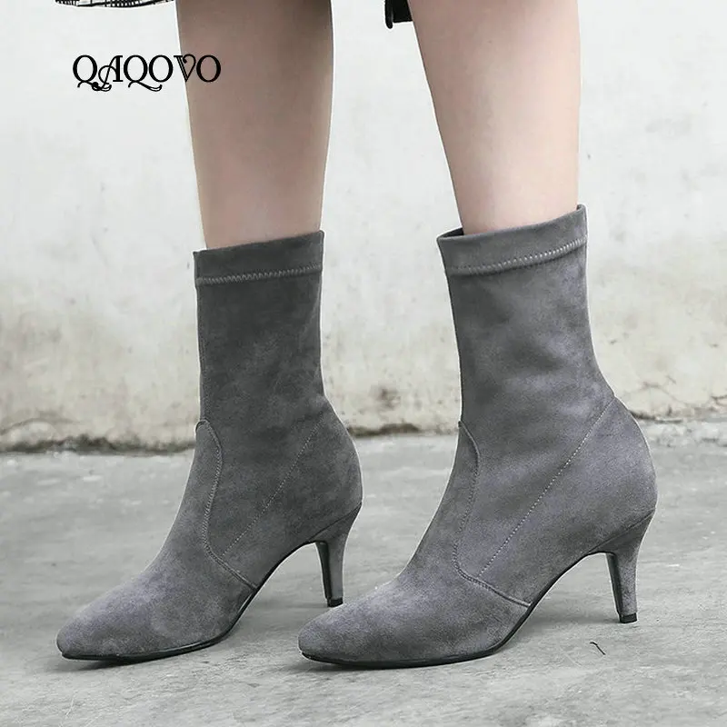 heels with socks 2018