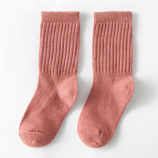 pink Модные хлопковые носки для мальчиков и девочек возрастом от 1 года до 10 лет милые теплые детские однотонные спортивные носки для малышей Новогодняя одежда для детей, CN - Цвет: pink