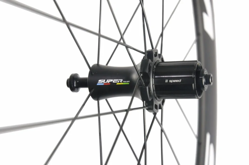 SUPERTEAM 1 Pair 60mm Carbon Bicycle Wheelset Road Bike R7 Hub 3K Clincher Carbon Wheels 700C