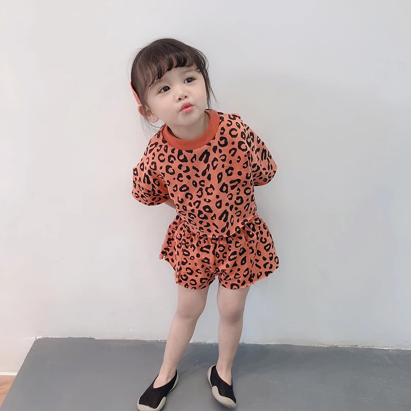 

Kids Tales baby girls clothes summer polka dot cotton sets shirts+pants 2pcs Suits for children 0-6 kids wear MB500