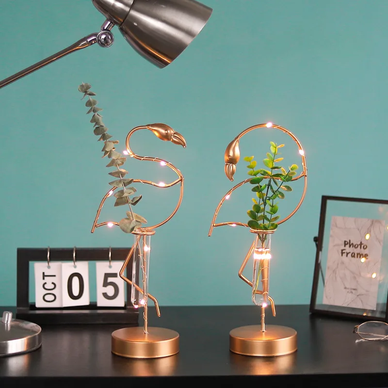 

Simple Creative Green Plant Vase Flamingo Hydroponic Gold Light Wrought Iron Hydroponic Metal Craft Home Decoration Ornaments