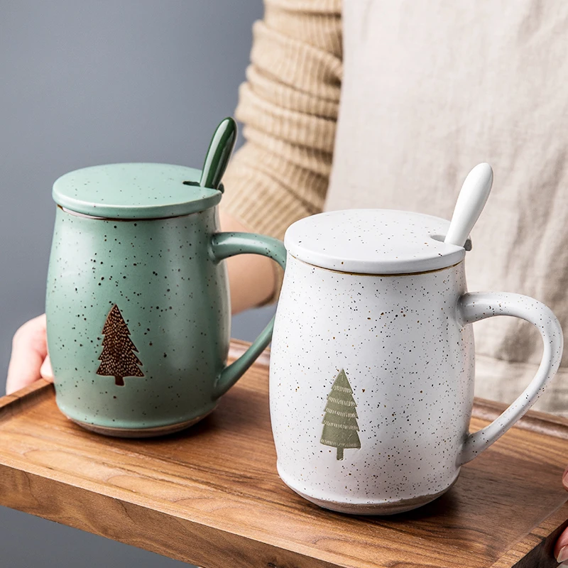

OUSSIRRO European Style Christmas Pine Tree Mug Retro Golden cup mouth Bone china coffee cup Couple creative Ceramic cup