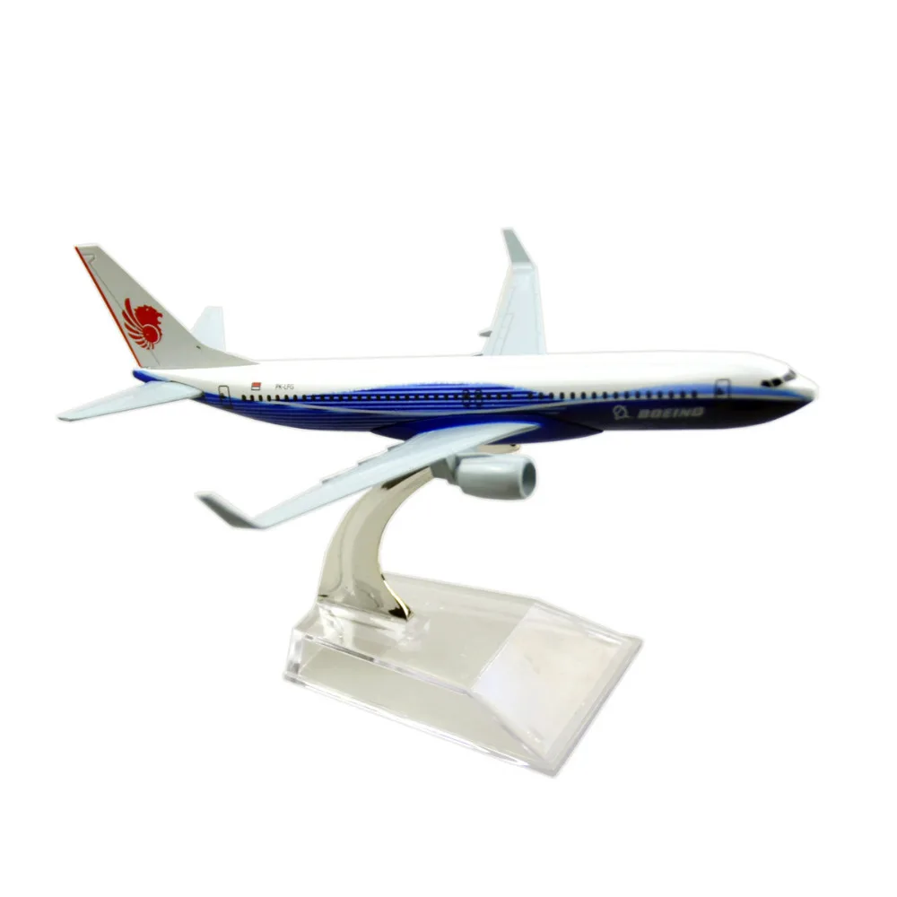 Lion blue airline red Boeing 737 модель самолета 16 см детский подарок на день рождения модели