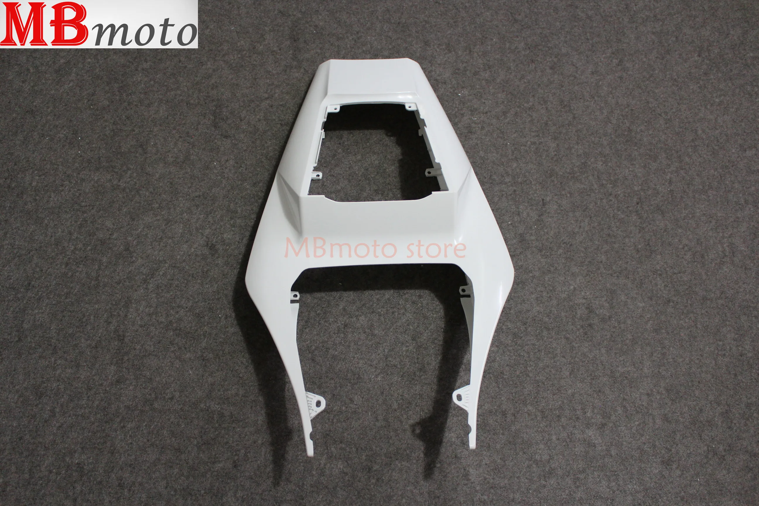 

The new tail fin is suitable for yamaha yzf-r1 02 03 YZF1000 2002 2003 unpainted rear fairing parts injection