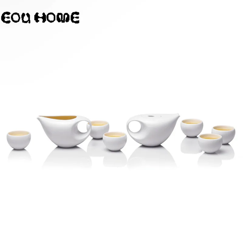 

8 Pcs/Set White Porcelain Tea Set Ceramic Kung Fu Teapot Creative Handmade Household Teapot Teacup Tea Ceremony Free Shipping