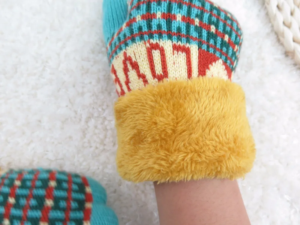 Glv906 wholesale 10 15years Children keep warm winter font b gloves b font Jacquard double thickening